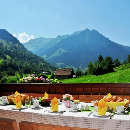 Modern Chalet In Salzburg With Sauna Fusch an der Grossglocknerstrasse