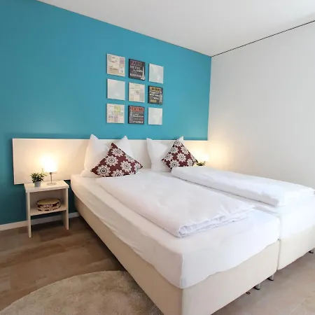 Modern Chalet In Salzburg With Sauna شاليه Fusch an der Grossglocknerstrasse